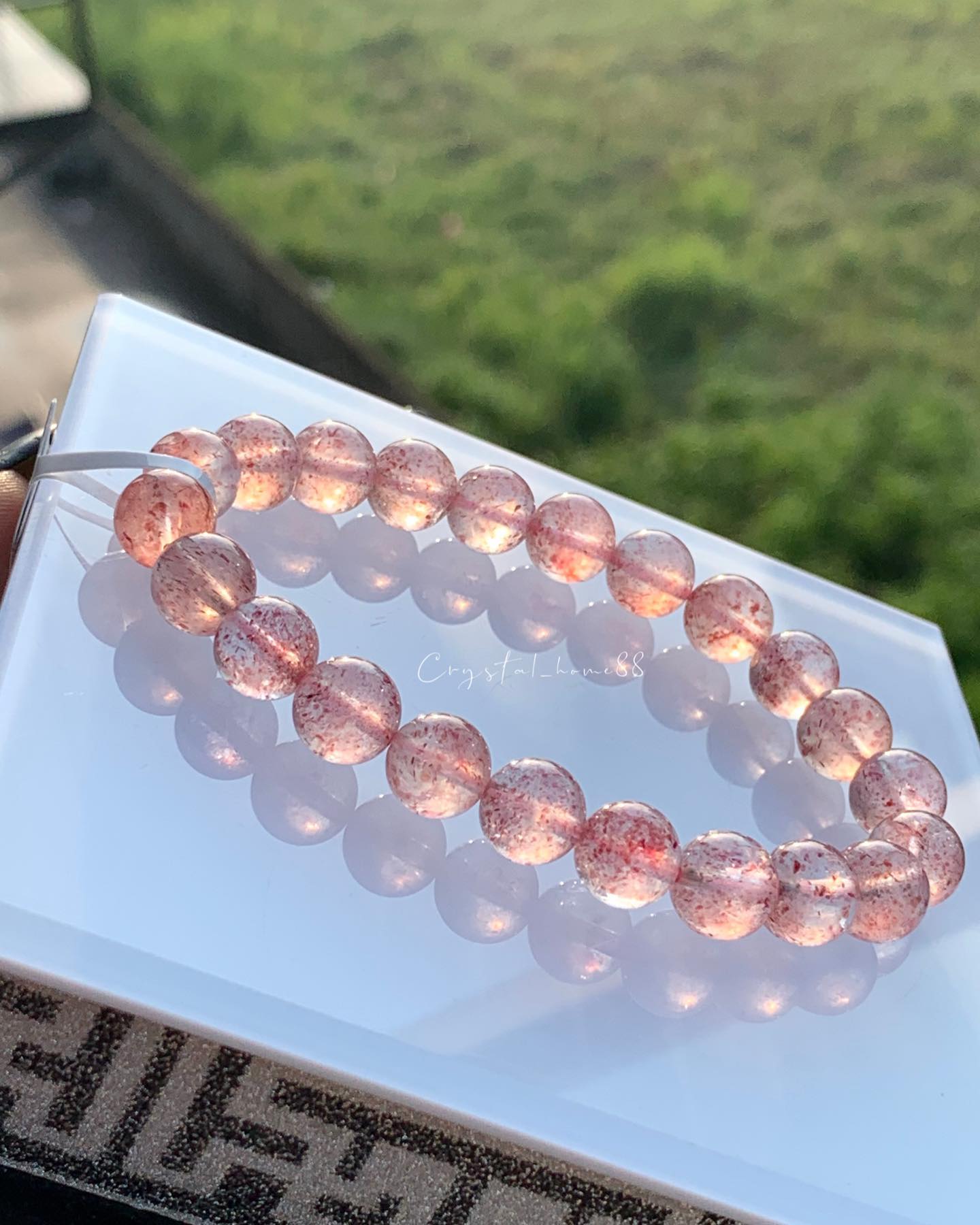 水体草莓晶 Strawberry Quartz