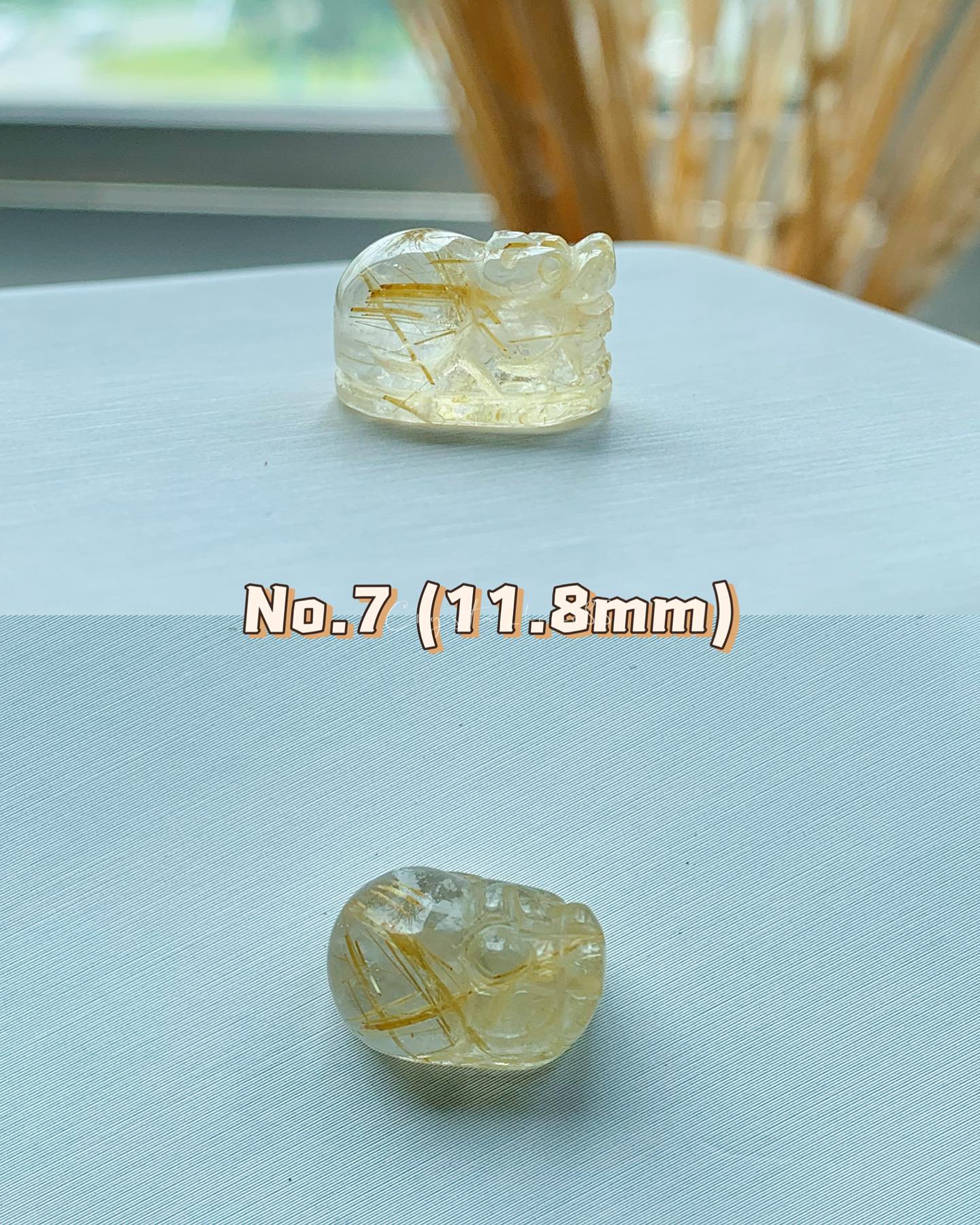 金发晶貔貅 Gold Rutilated Quartz