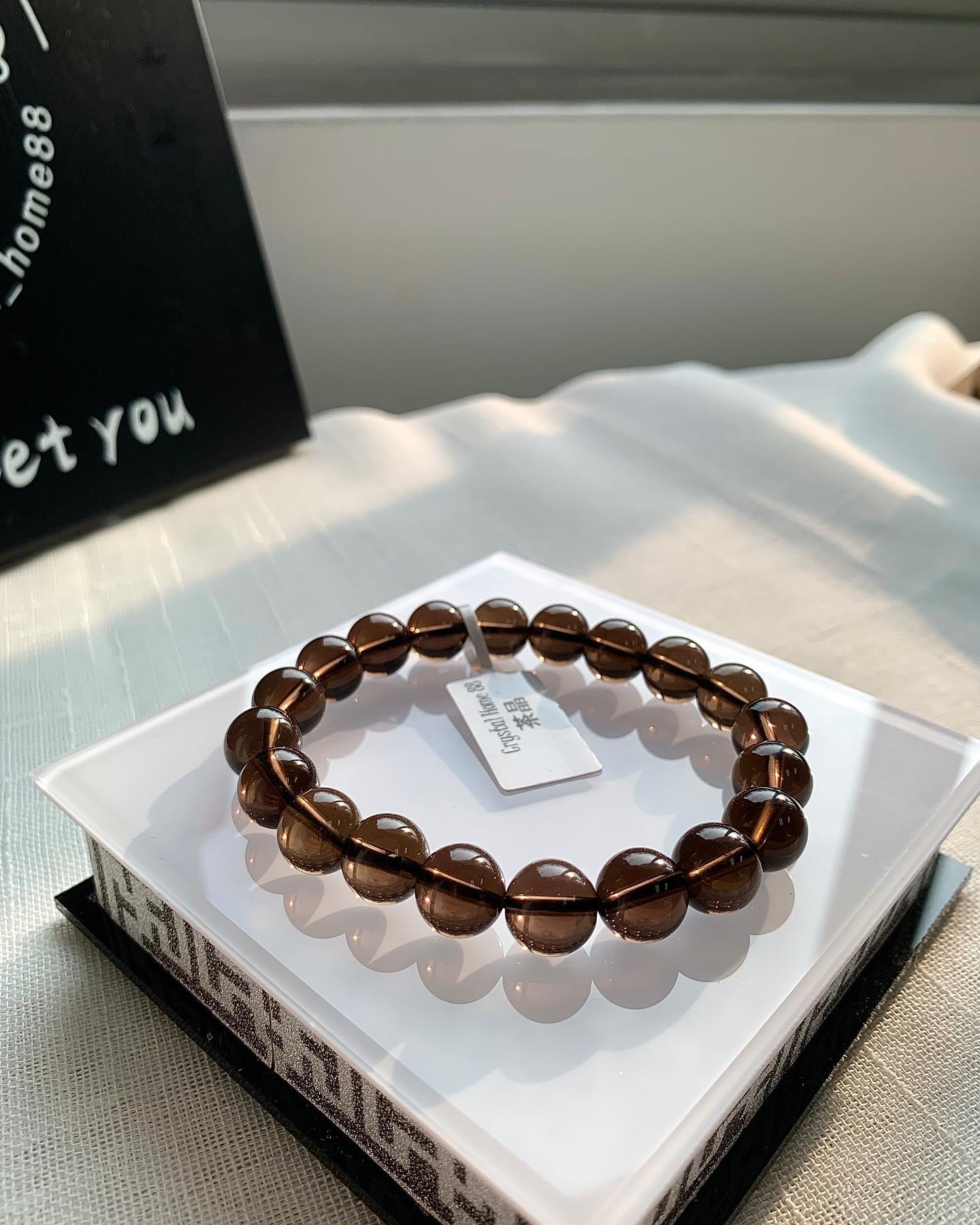 茶晶 Smoky Quartz