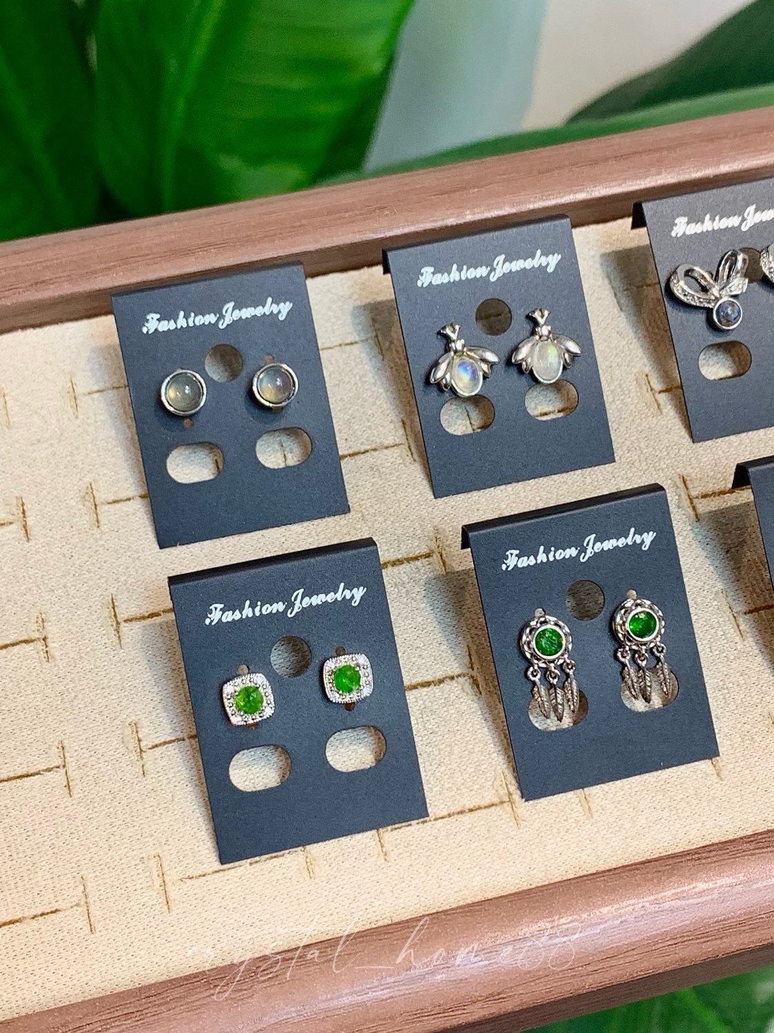 水晶耳钉 Earrings