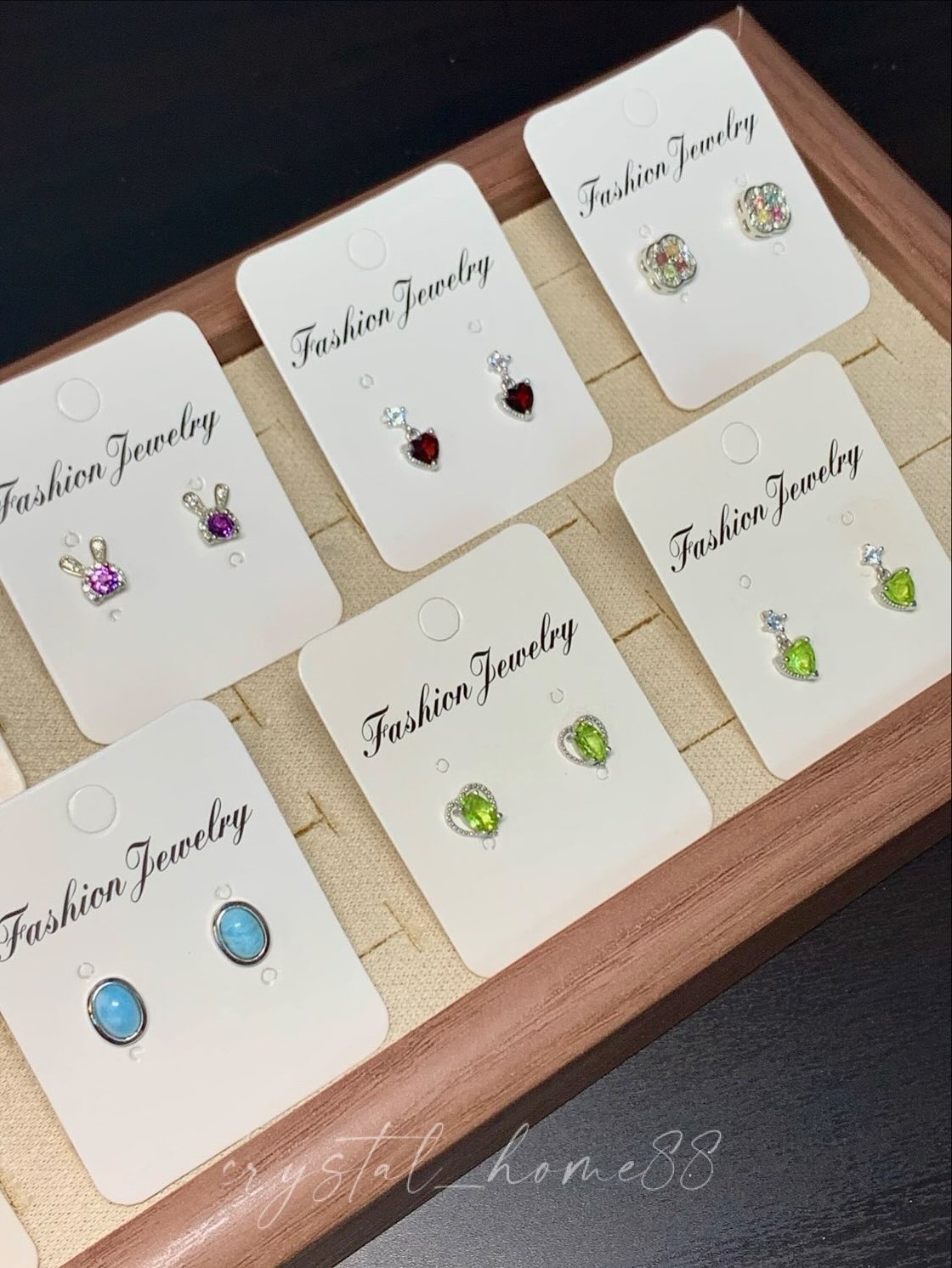 水晶耳钉 Earrings