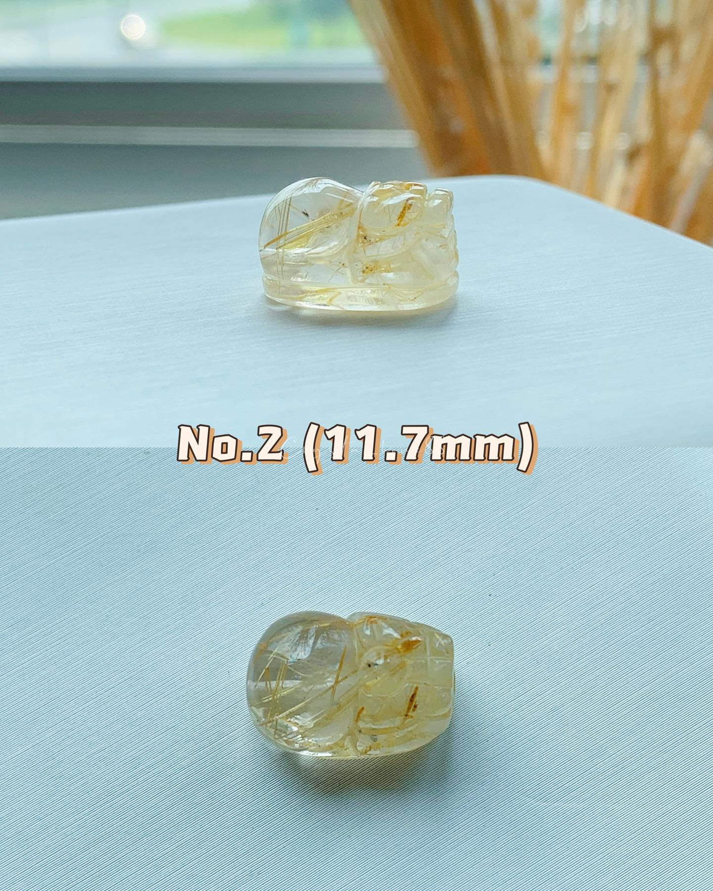 金发晶貔貅 Gold Rutilated Quartz