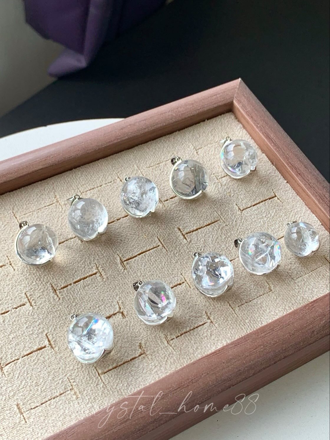 白彩虹晶吊坠 Rainbow Quartz（W12）